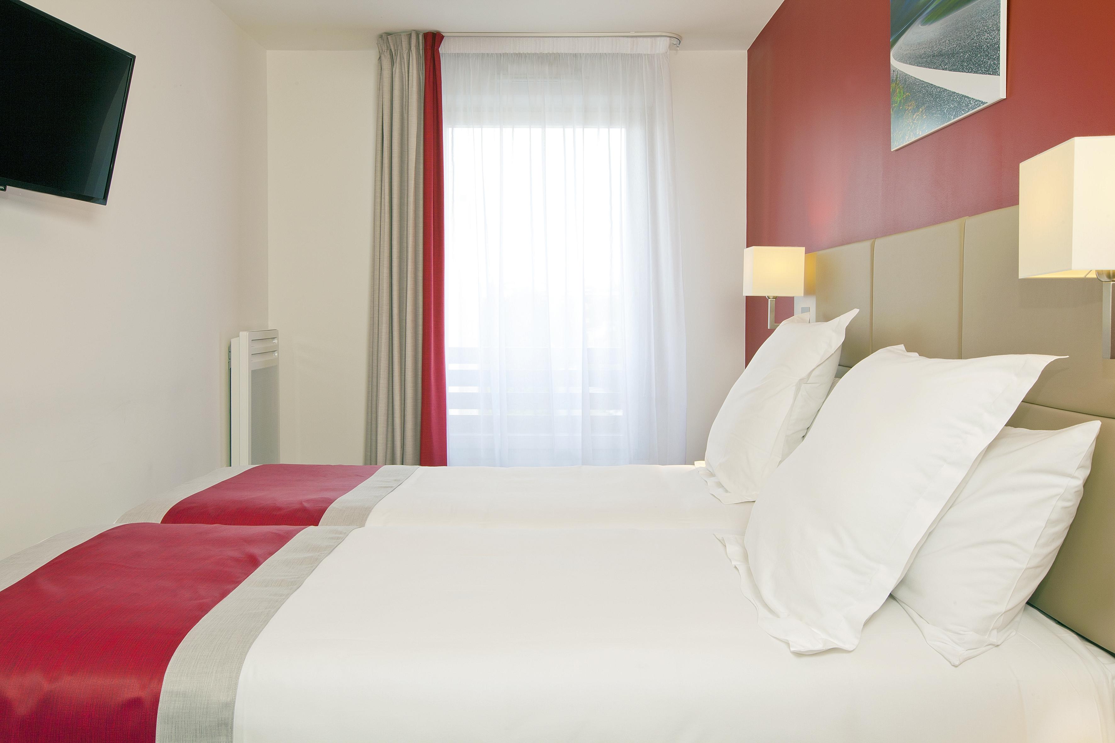 Sejours & Affaires Paris Bagneux Apartment Bagneux  Exterior photo